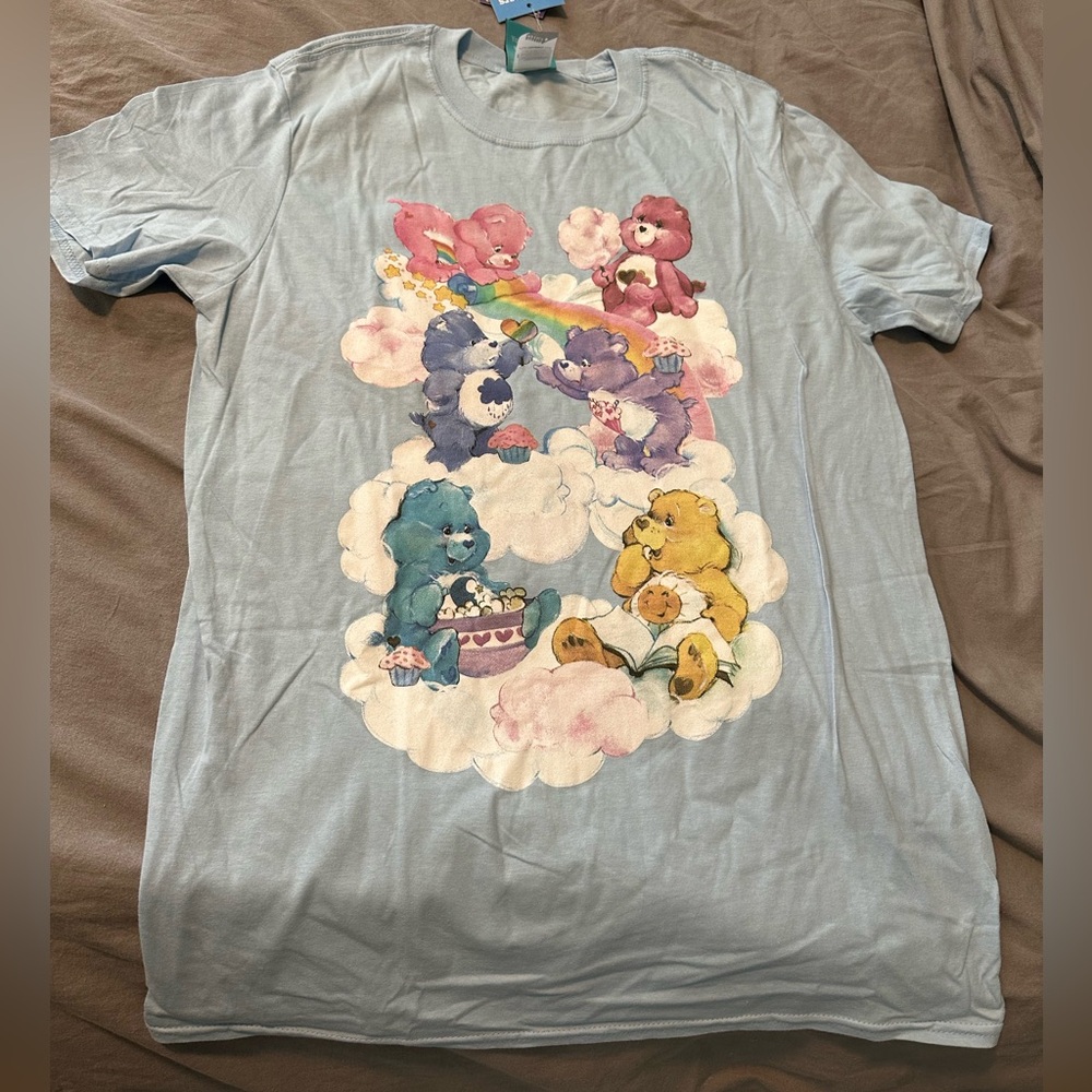 Unisex/mens CAREBEAR shirt